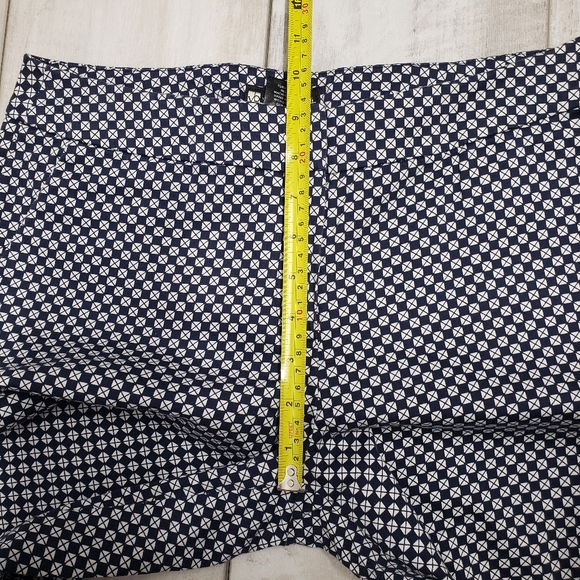 Valerie Bertinelli Cropped Pointi Pants Size 6 Navy White Work Preppy - Picture 3 of 12